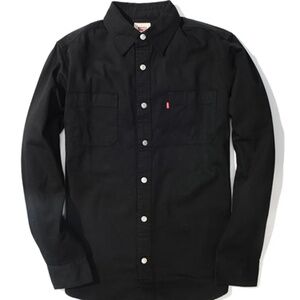 Levi's black work shirt in Men's medium. Never worn tags attached.
